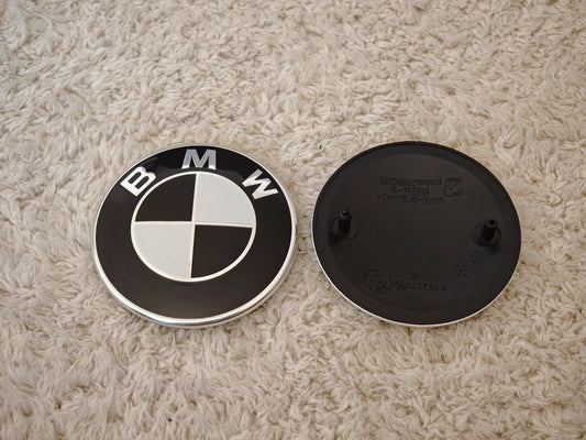 2x BMW Noir Blanc Insigne Logo Capot Hayon Coffre 82mm 74mm Emblème Neuf